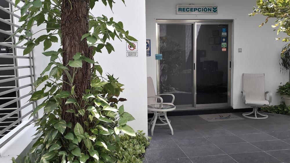 Hotel D'angelos Luxury 3*