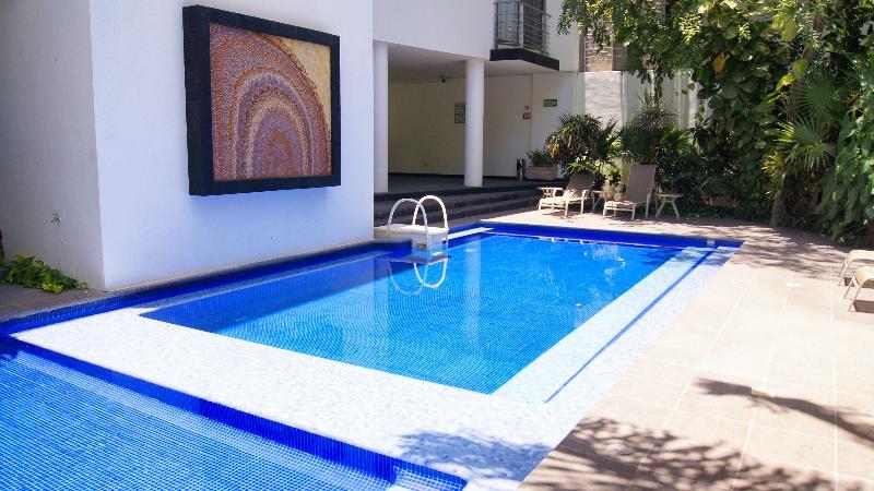 D'angelos Luxury