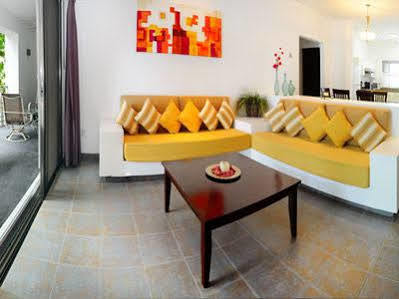 Hotel D'angelos Luxury